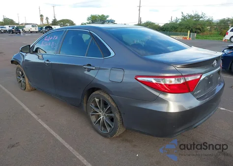 2016 Toyota Camry Xse z USA, uszkodzony, nr VIN 4T1BF1FK9GU116334